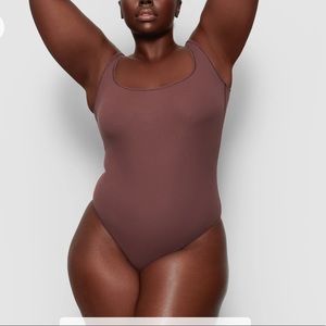 SKIMS COTTON RIB BODYSUIT COLOR GARNET Size 2X